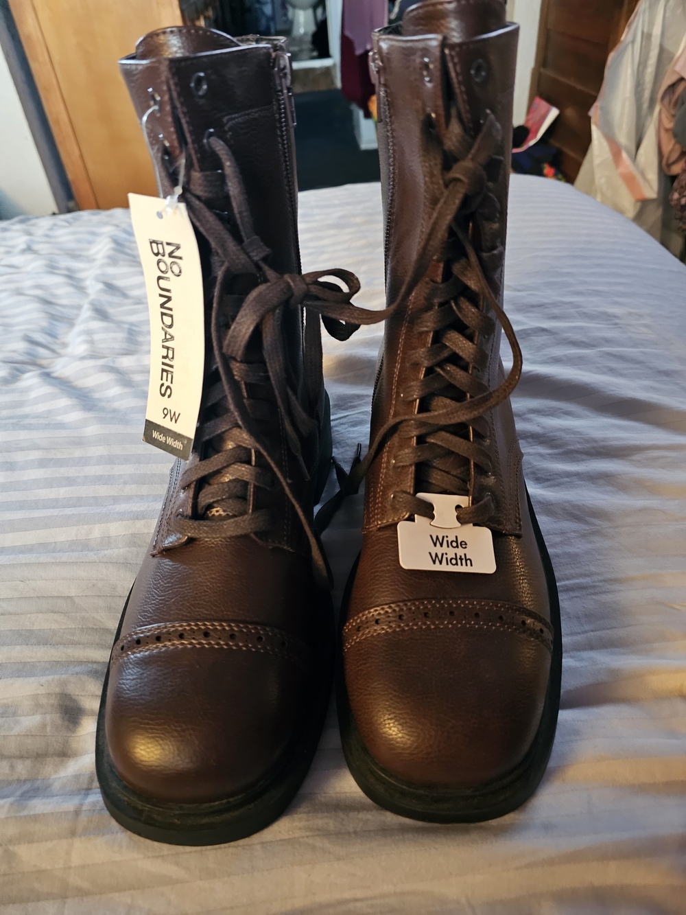 No Boundaries Men's Brown Wide-Width Lace-Up Boots